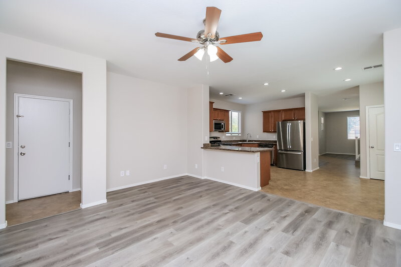 2,490/Mo, 3519 E Tulsa St Gilbert, AZ 85295 Living Room View 2