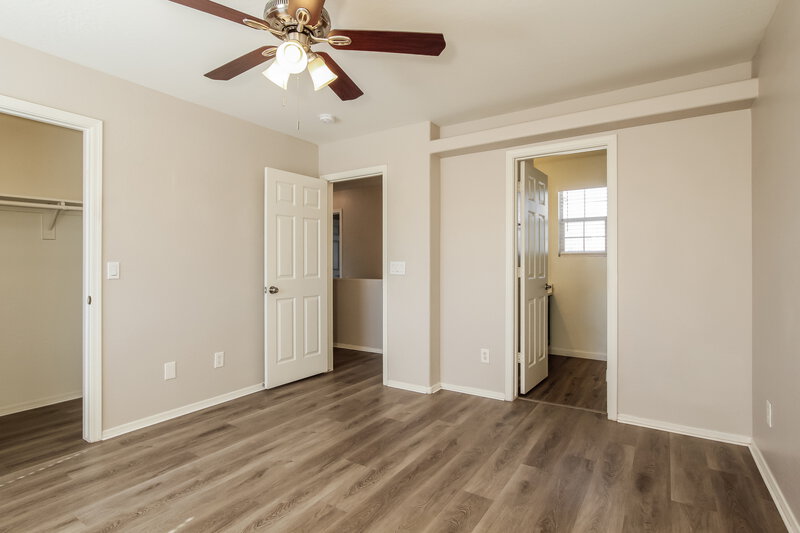 1,810/Mo, 11929 W Corrine Dr El Mirage, AZ 85335 Main Bedroom View 2