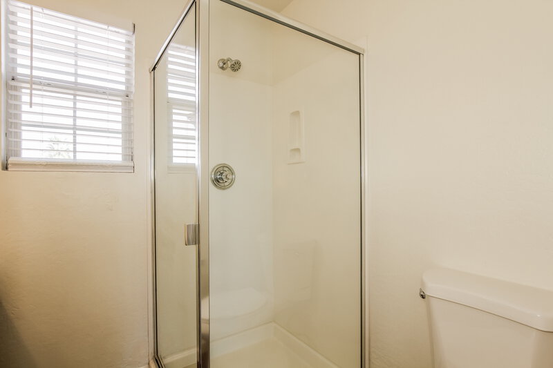 1,810/Mo, 11929 W Corrine Dr El Mirage, AZ 85335 Main Bedroom View 3