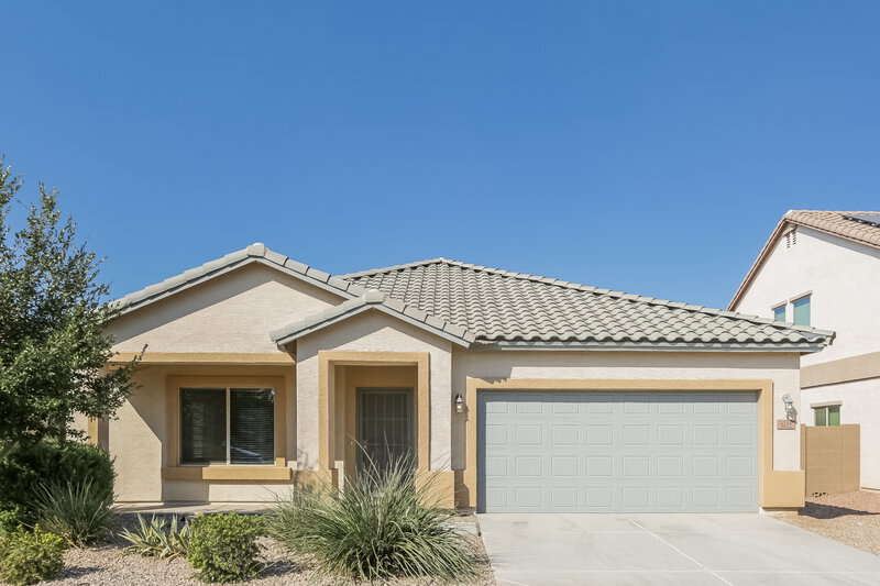 2,590/Mo, 3422 W Chambers St Phoenix, AZ 85041 External View