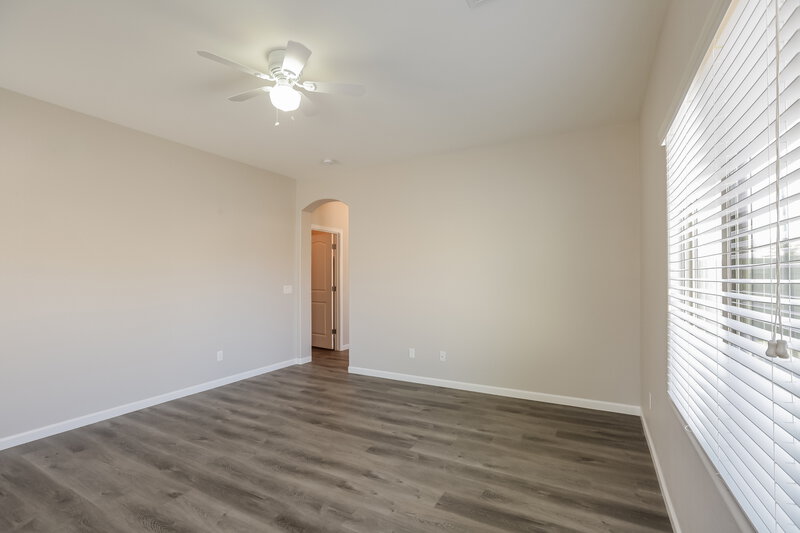 2,590/Mo, 3422 W Chambers St Phoenix, AZ 85041 Main Bedroom View 2