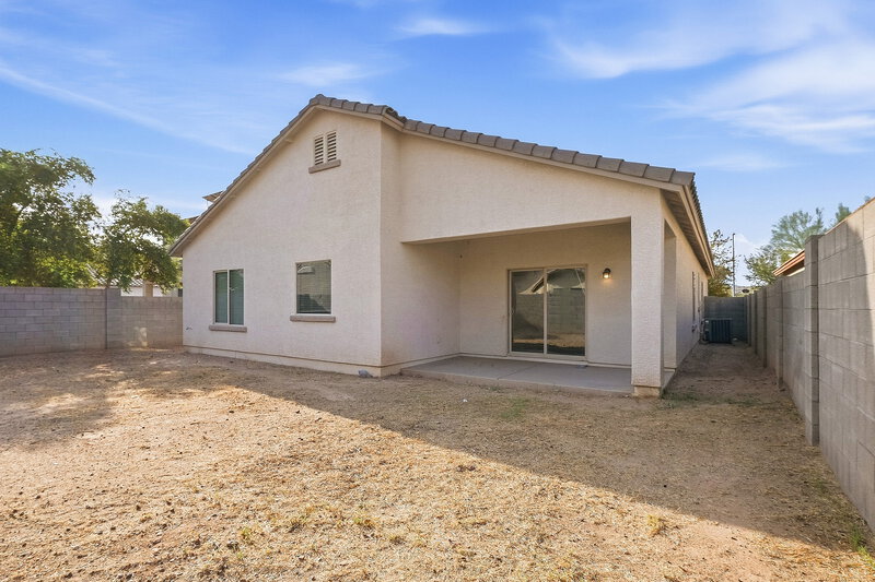 2,590/Mo, 3422 W Chambers St Phoenix, AZ 85041 Rear View