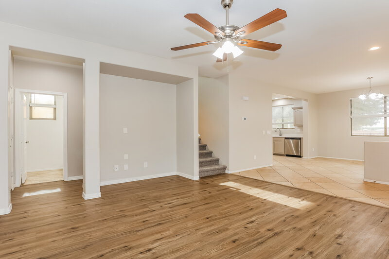 1,935/Mo, 809 E Agua Fria Ln Avondale, AZ 85323 Living Room View 2