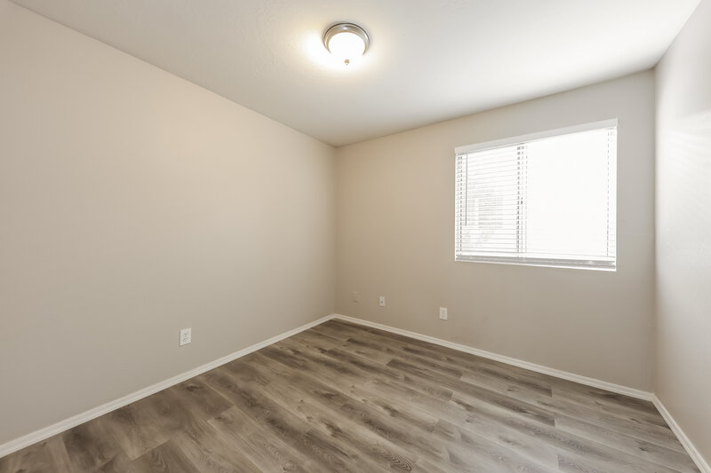 2,565/Mo, 20015 N 22nd Pl Phoenix, AZ 85024 Bedroom View