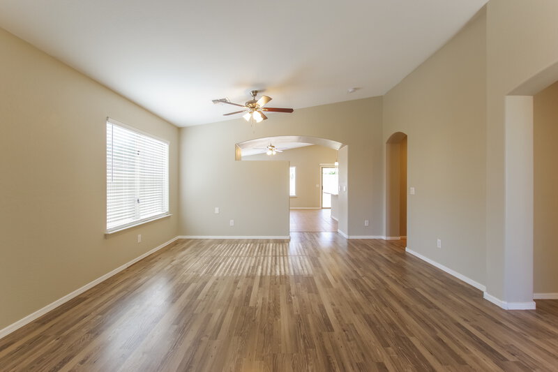 2,465/Mo, 3026 W Rapalo Rd Phoenix, AZ 85086 Living Room View