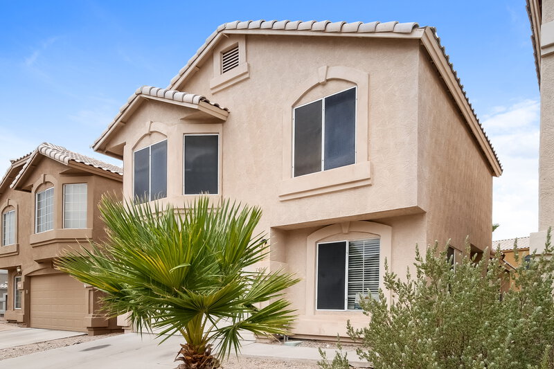 2,585/Mo, 1434 E South Fork Dr Phoenix, AZ 85048 Front View 2