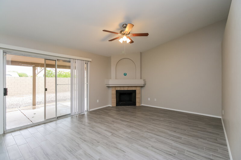 2,530/Mo, 1815 E Ironwood Dr Chandler, AZ 85225 Family Room View