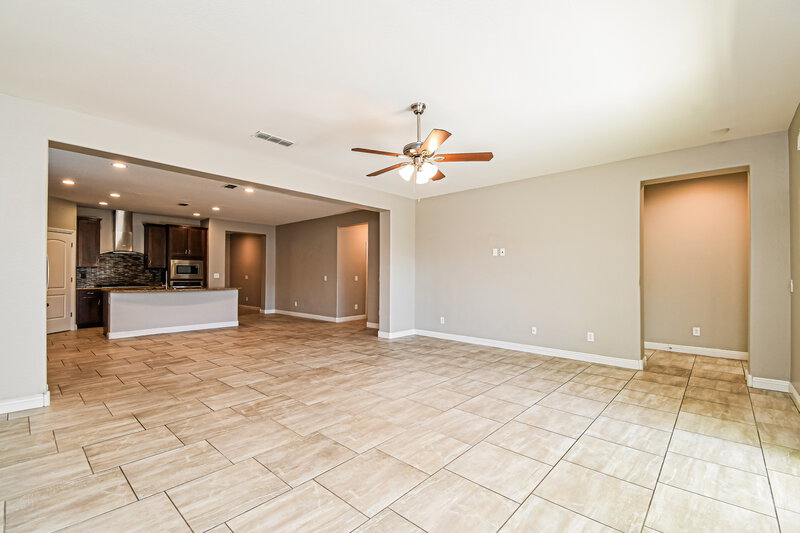 2,630/Mo, 10843 E Thatcher Avenue Mesa, AZ 85212 Living Room View