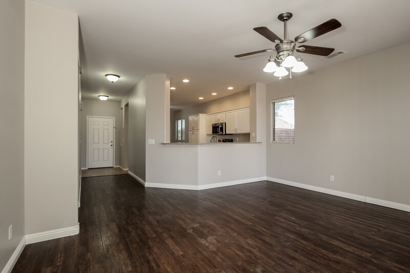 1,960/Mo, 17076 W Halifax Ln Surprise, AZ 85374 Living Room View