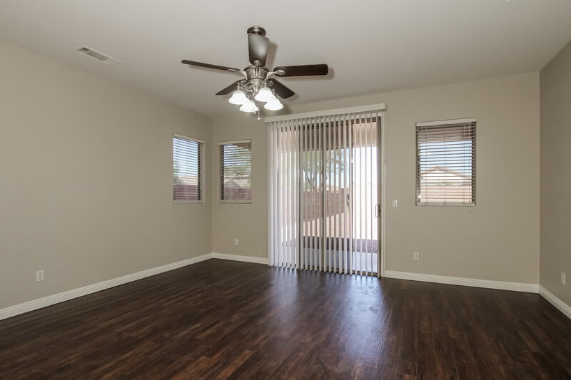 1,960/Mo, 17076 W Halifax Ln Surprise, AZ 85374 Dining Room View