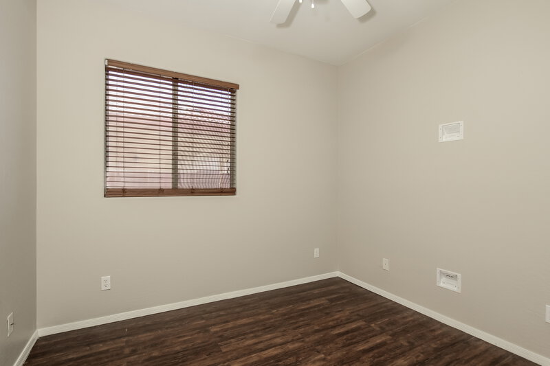 1,960/Mo, 17076 W Halifax Ln Surprise, AZ 85374 Bedroom View 3