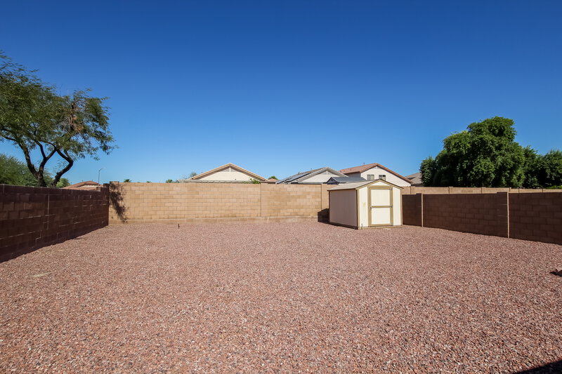 1,960/Mo, 17076 W Halifax Ln Surprise, AZ 85374 Rear View