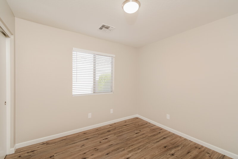 1,805/Mo, 13006 W Mandalay Ln El Mirage, AZ 85335 Bedroom View