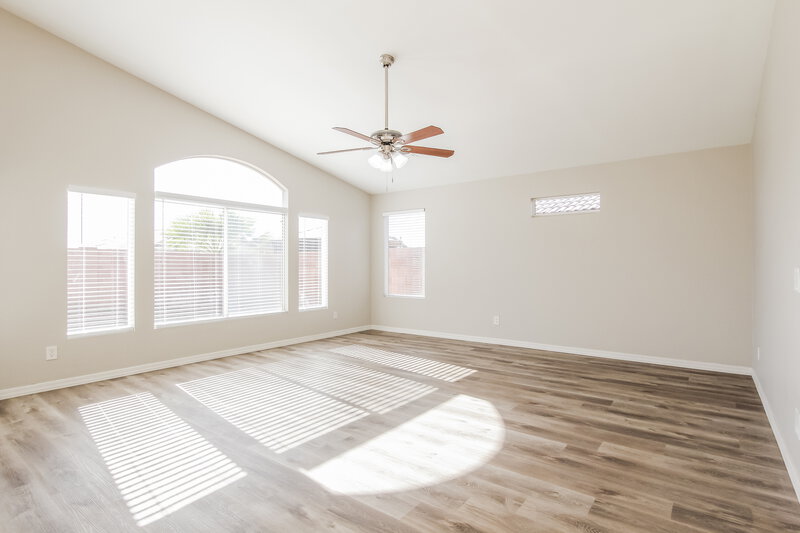 2,535/Mo, 1105 E Blackhawk Dr Phoenix, AZ 85024 Family Room View
