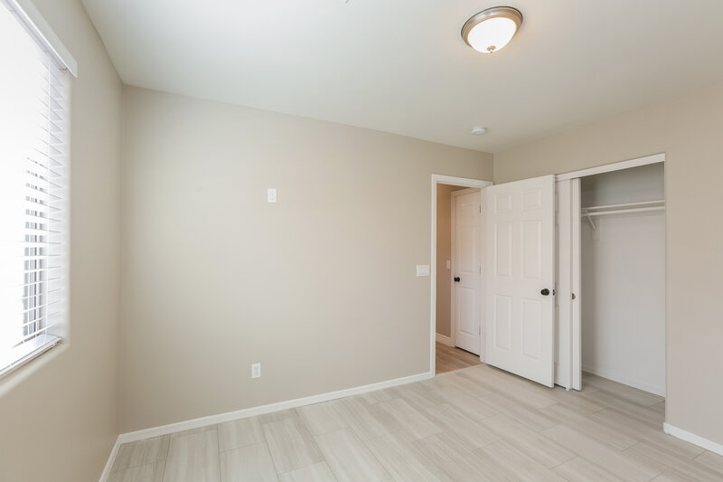 2,125/Mo, 4336 W Maldonado Rd Laveen, AZ 85339 Bedroom View 2