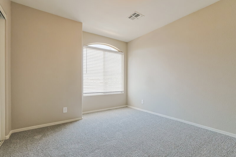 2,650/Mo, 177 W Shamrock St Gilbert, AZ 85233 Bedroom View