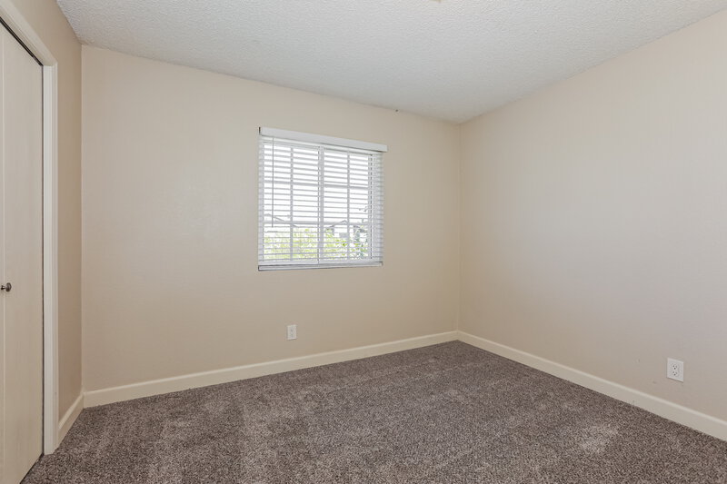 2,460/Mo, 2915 E Dolphin Ave Mesa, AZ 85204 Bedroom View