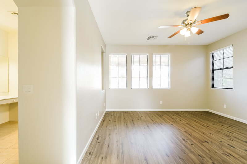2,200/Mo, 2447 W Jake Haven Phoenix, AZ 85085 Main Bedroom View 2