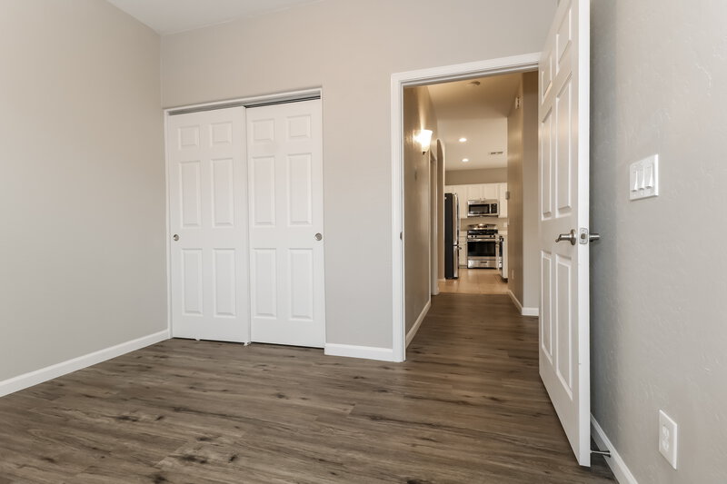 2,615/Mo, 7715 S 68th Dr Laveen, AZ 85339 Bedroom View 2