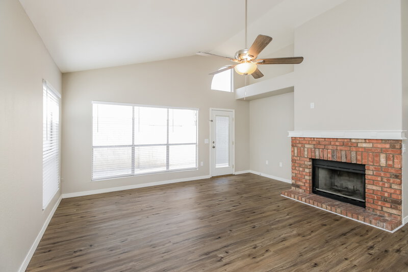 2,530/Mo, 1164 N Naples Dr Chandler, AZ 85226 Living Room View