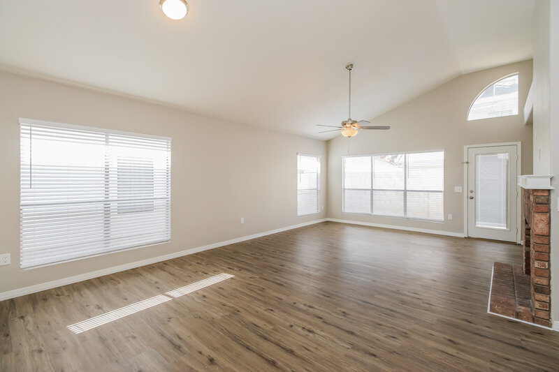 2,530/Mo, 1164 N Naples Dr Chandler, AZ 85226 Dining Room View