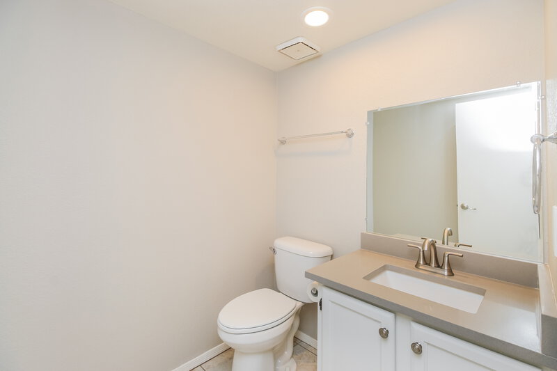 2,530/Mo, 1164 N Naples Dr Chandler, AZ 85226 Bathroom View
