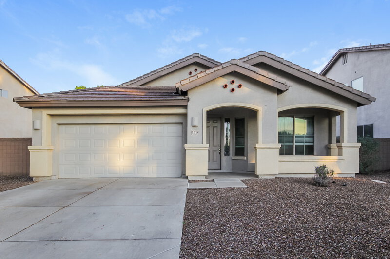 2,230/Mo, 14338 W Crocus Dr Surprise, AZ 85379 External View