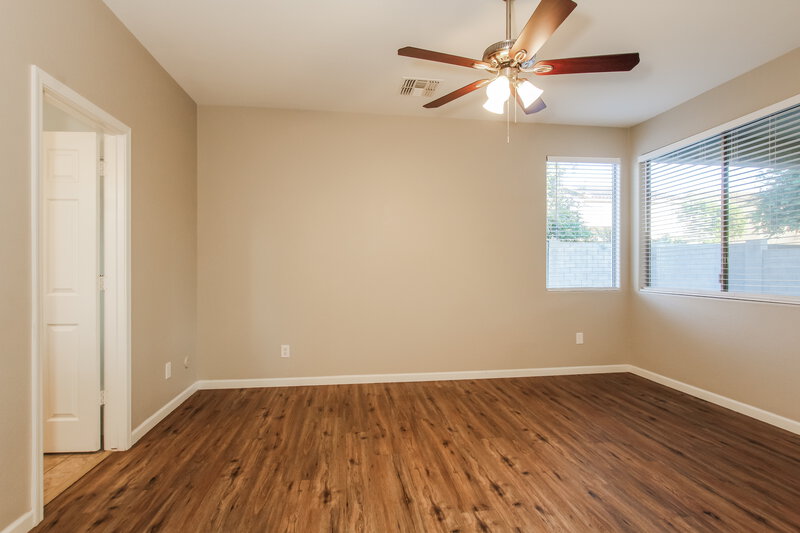 2,230/Mo, 14338 W Crocus Dr Surprise, AZ 85379 Main Bedroom View