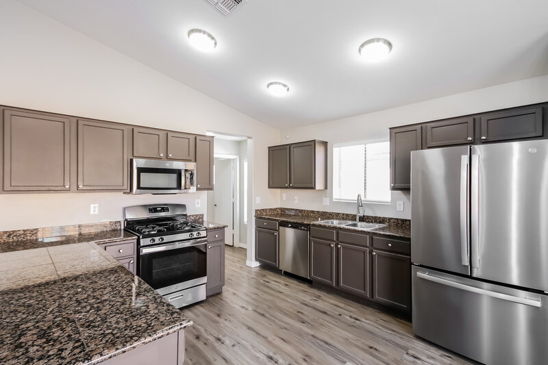 1,855/Mo, 12732 W Larkspur Rd El Mirage, AZ 85335 Kitchen View