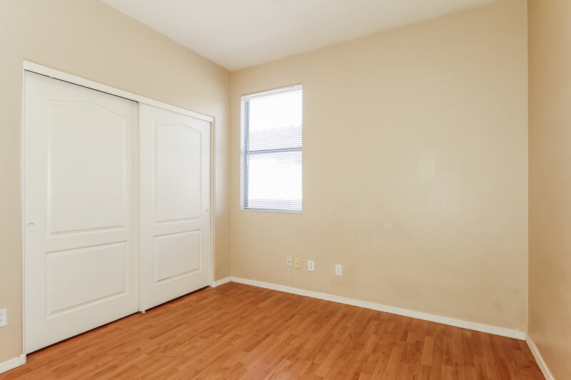 2,450/Mo, 20734 N 94th Ln Peoria, AZ 85382 Bedroom View 2