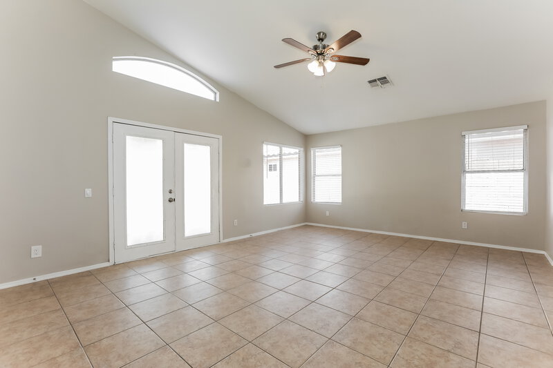 2,315/Mo, 72 N Cholla St Gilbert, AZ 85233 Breakfast Nook View