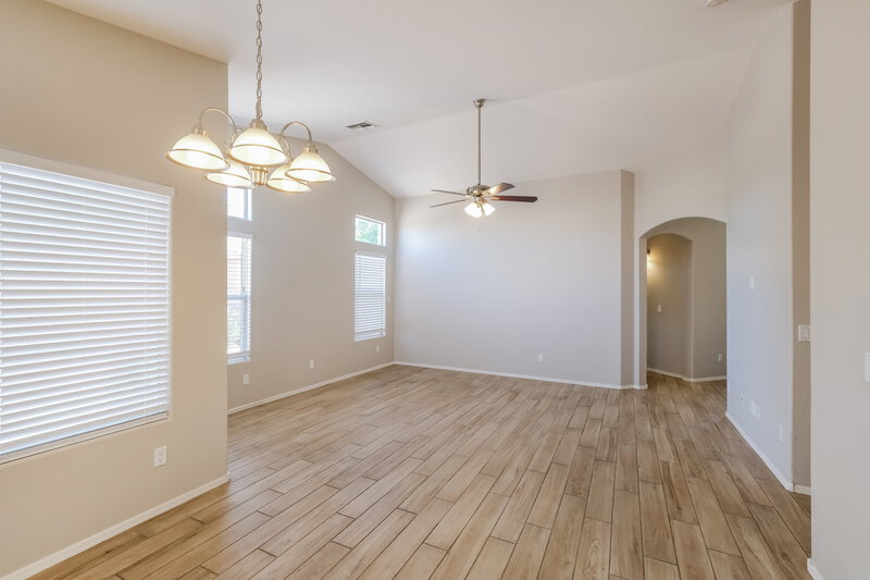 2,295/Mo, 3430 N Saffron Mesa, AZ 85215 Dining Room View
