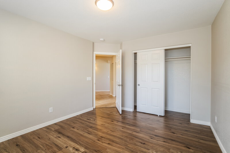 2,275/Mo, 3430 N Saffron Mesa, AZ 85215 Bedroom View 2