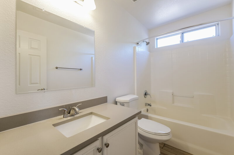 2,295/Mo, 3430 N Saffron Mesa, AZ 85215 Bathroom View