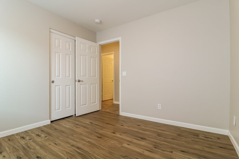 2,145/Mo, 15845 W Yavapai St Goodyear, AZ 85338 Main Bedroom View