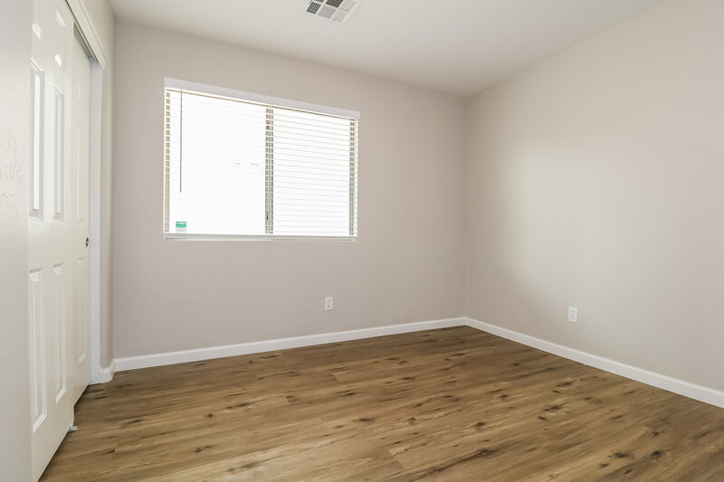 2,145/Mo, 15845 W Yavapai St Goodyear, AZ 85338 Bedroom View 3
