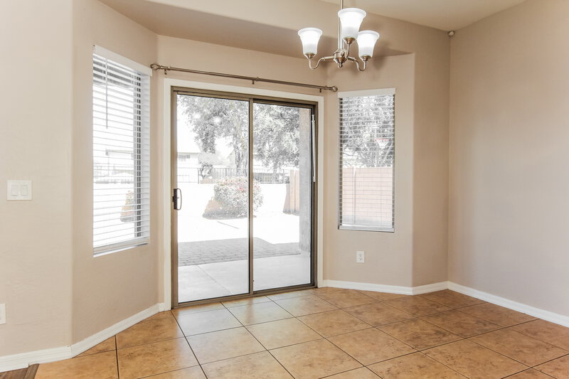 2,385/Mo, 3536 W Paseo Way Laveen, AZ 85339 Dining Room View