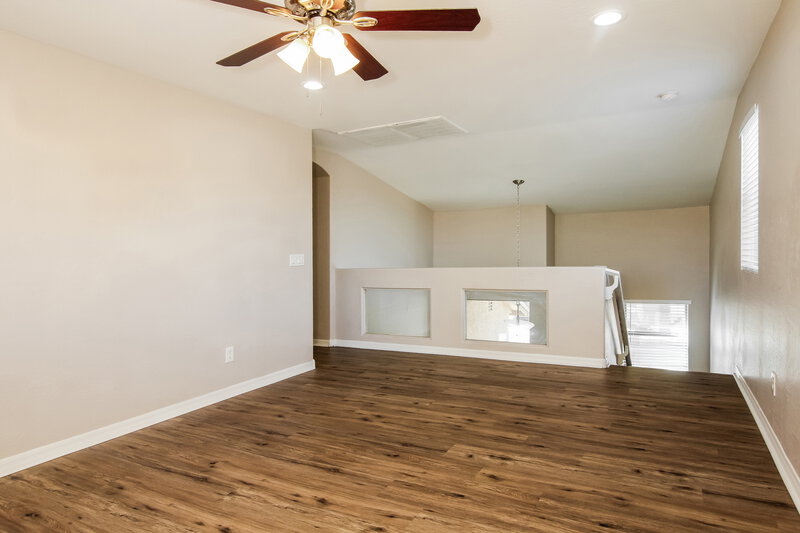 2,385/Mo, 3536 W Paseo Way Laveen, AZ 85339 Loft View