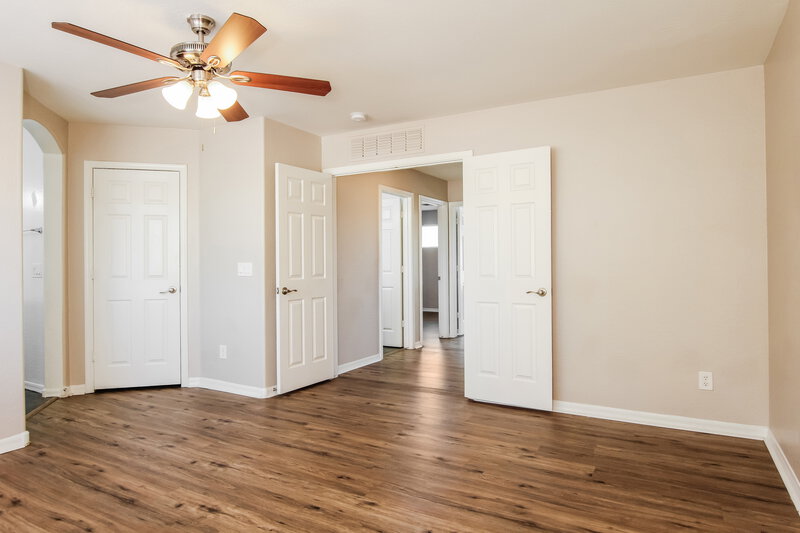 2,385/Mo, 3536 W Paseo Way Laveen, AZ 85339 Main Bedroom View 2