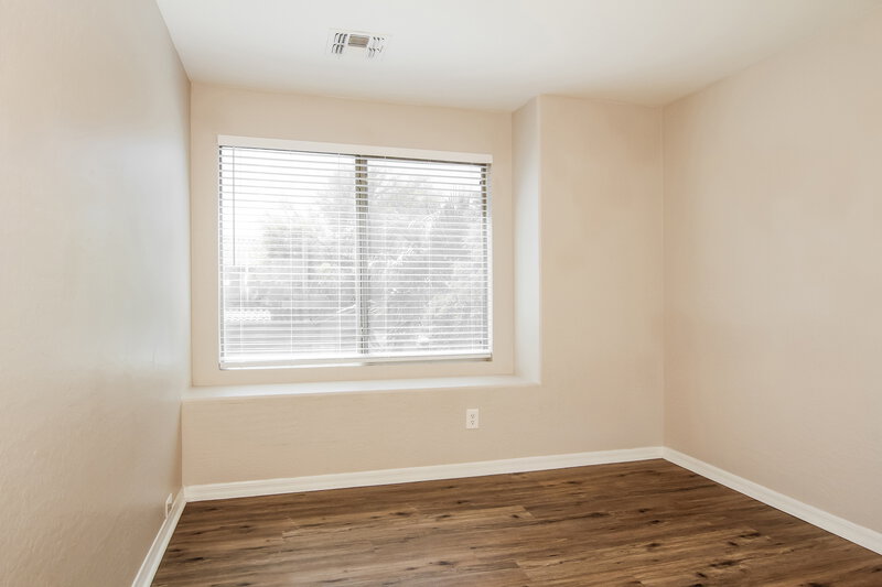 2,385/Mo, 3536 W Paseo Way Laveen, AZ 85339 Bedroom View