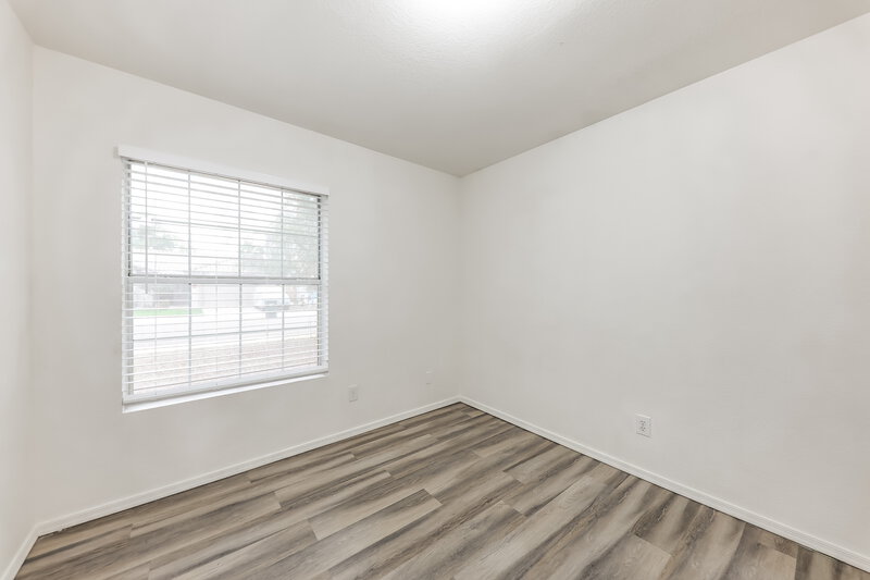 2,390/Mo, 252 W Wahalla Ln Phoenix, AZ 85027 Bedroom View 2