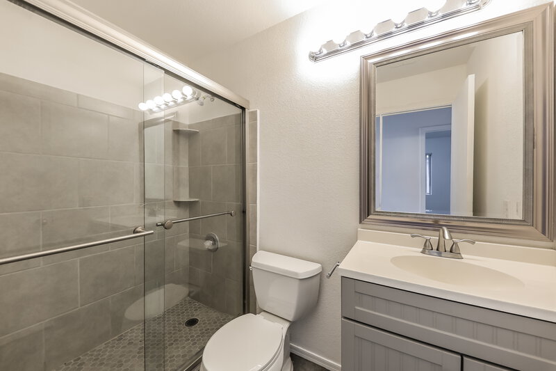 2,390/Mo, 252 W Wahalla Ln Phoenix, AZ 85027 Bathroom View