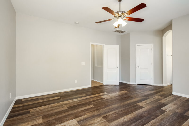 2,210/Mo, 11934 W Jefferson Street Avondale, AZ 85323 Main Bedroom View 2