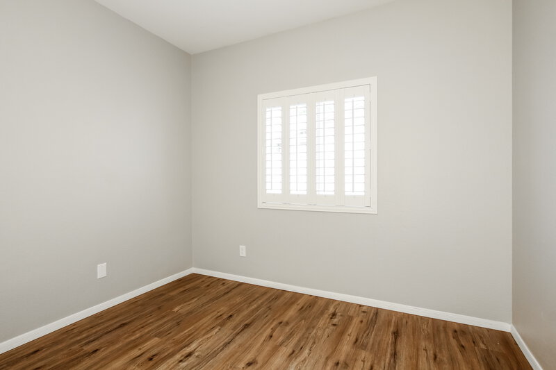 2,210/Mo, 11934 W Jefferson Street Avondale, AZ 85323 Bedroom View 3