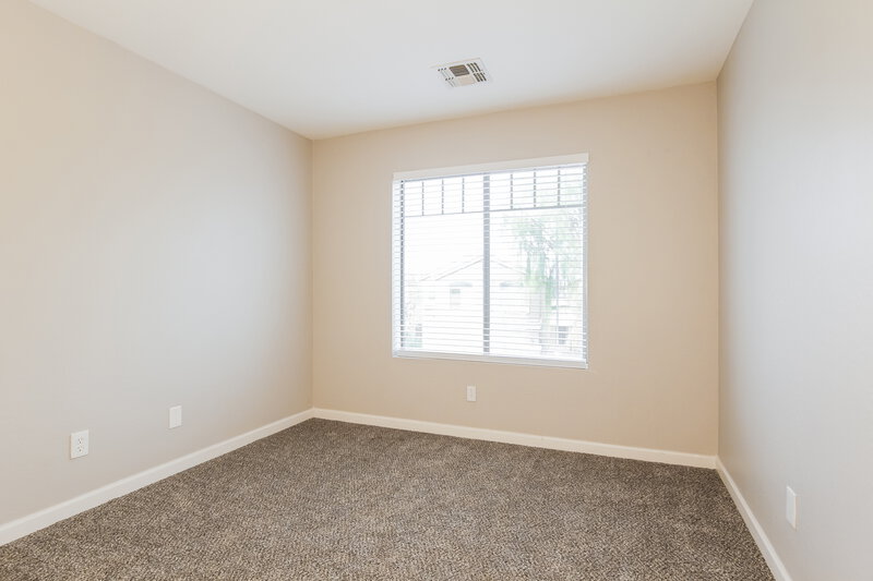 1,895/Mo, 6823 N 130th Ave Glendale, AZ 85307 Bedroom View 2