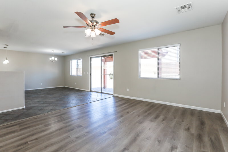 1,985/Mo, 35411 N Danish Red Trail San Tan Valley, AZ 85143 Living Room View