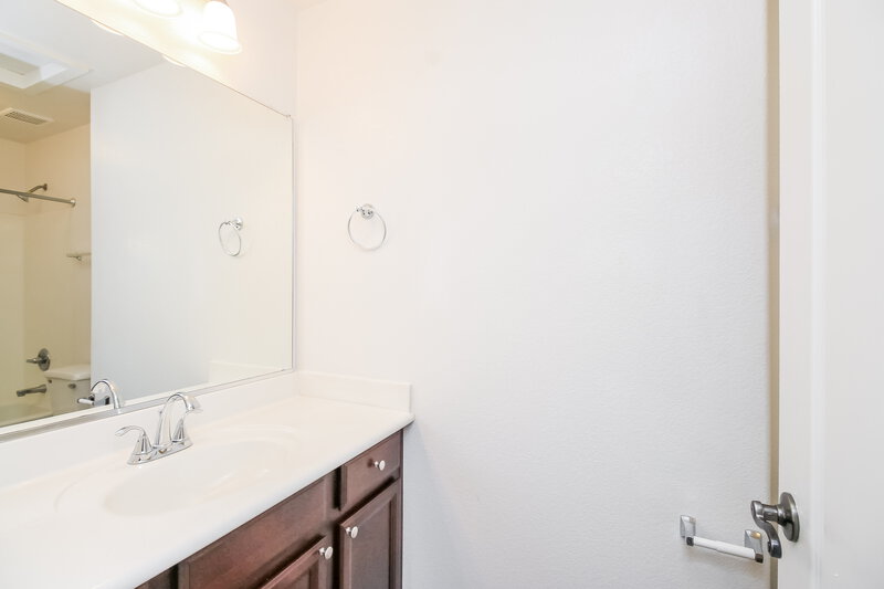 2,165/Mo, 35411 N Danish Red Trail San Tan Valley, AZ 85143 Bathroom View