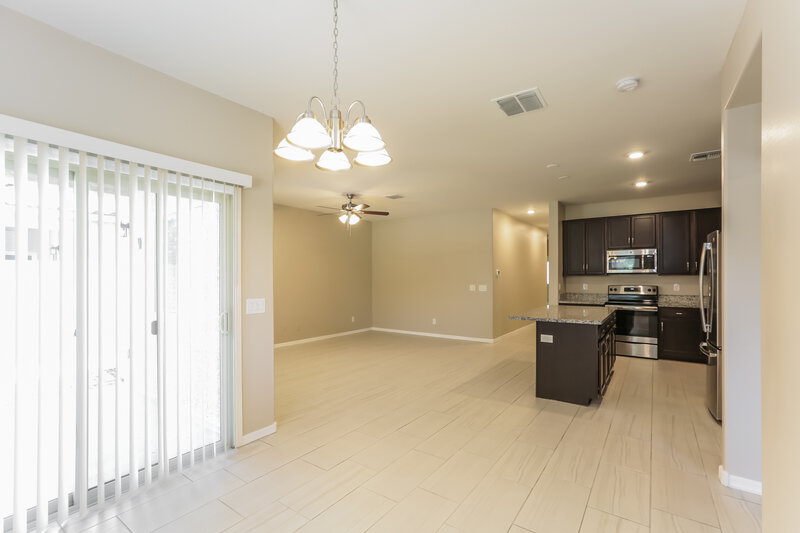 2,255/Mo, 8828 S 41st Dr Laveen, AZ 85339 Dining Room View