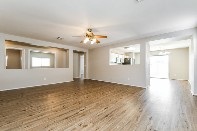 2,050/Mo, 11218 E Quarry Ave Mesa, AZ 85212 Living Room View