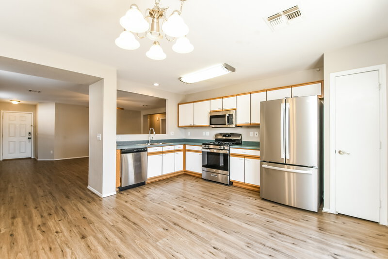 2,050/Mo, 11218 E Quarry Ave Mesa, AZ 85212 Kitchen View